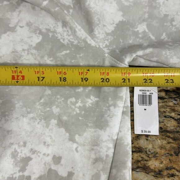 Old Navy Active Dynamic Fleece Short-Sleeve Pullover Hoodie Size M - Picture 7 of 8